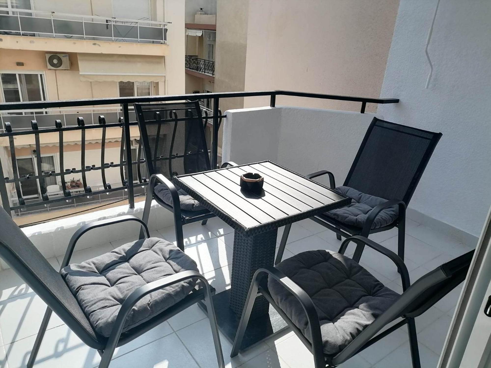 Dz Apartment Axd أليكسانثيربوليس المظهر الخارجي الصورة