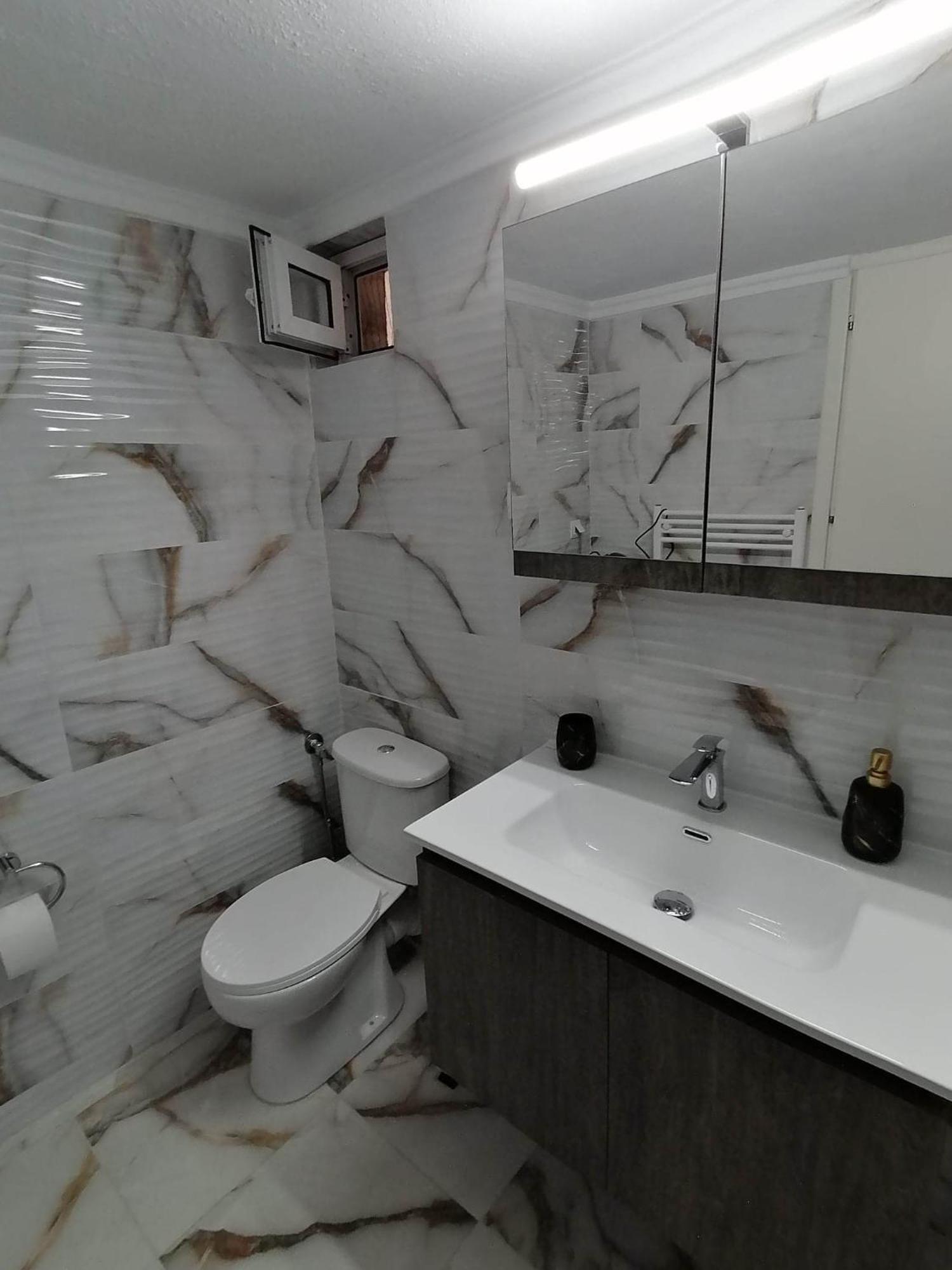 Dz Apartment Axd أليكسانثيربوليس المظهر الخارجي الصورة