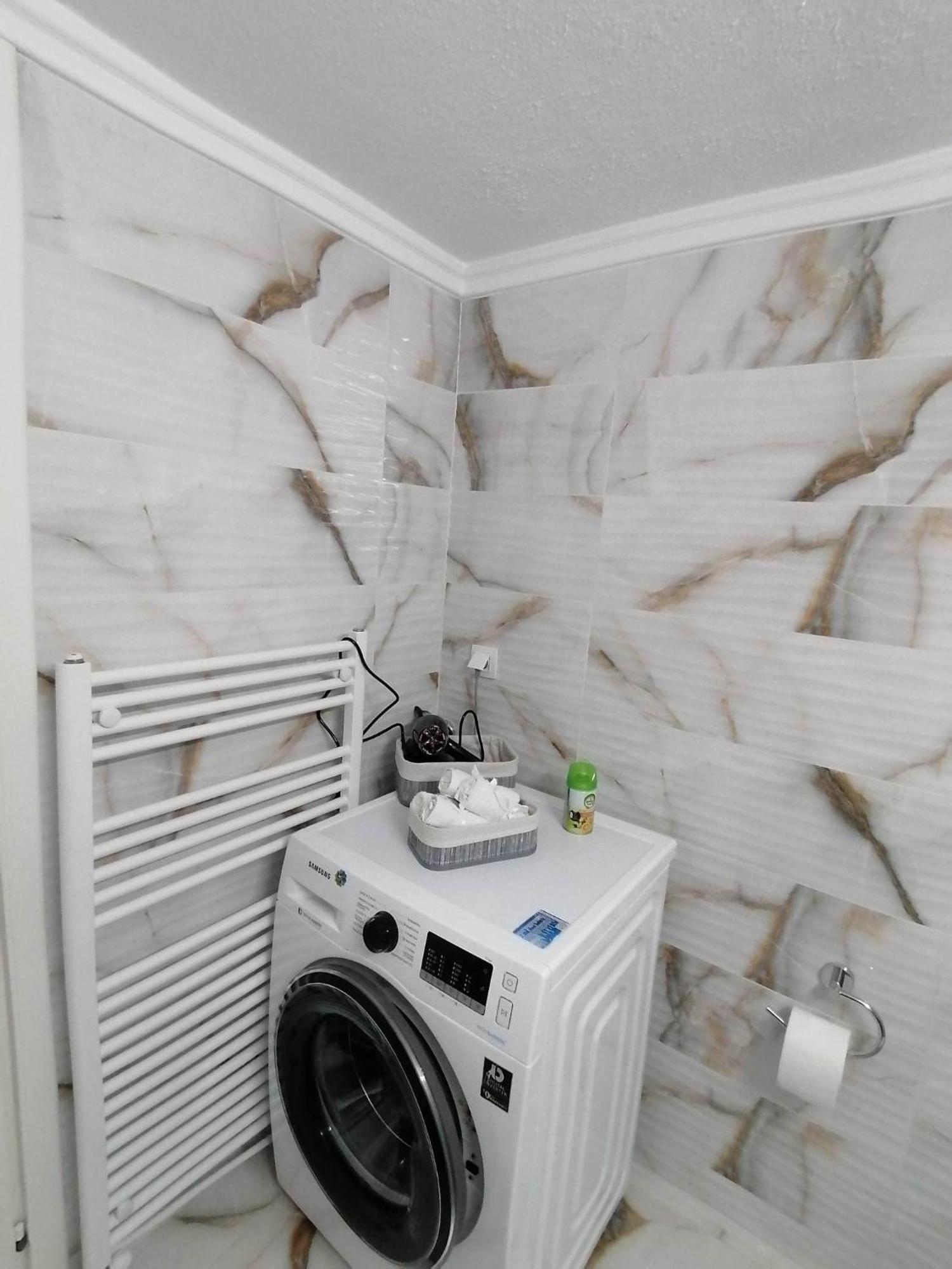 Dz Apartment Axd أليكسانثيربوليس المظهر الخارجي الصورة